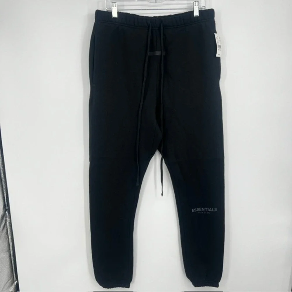 New Fear of God Essentials Men's Black Fleece Sweatpants Joggers Size Medium